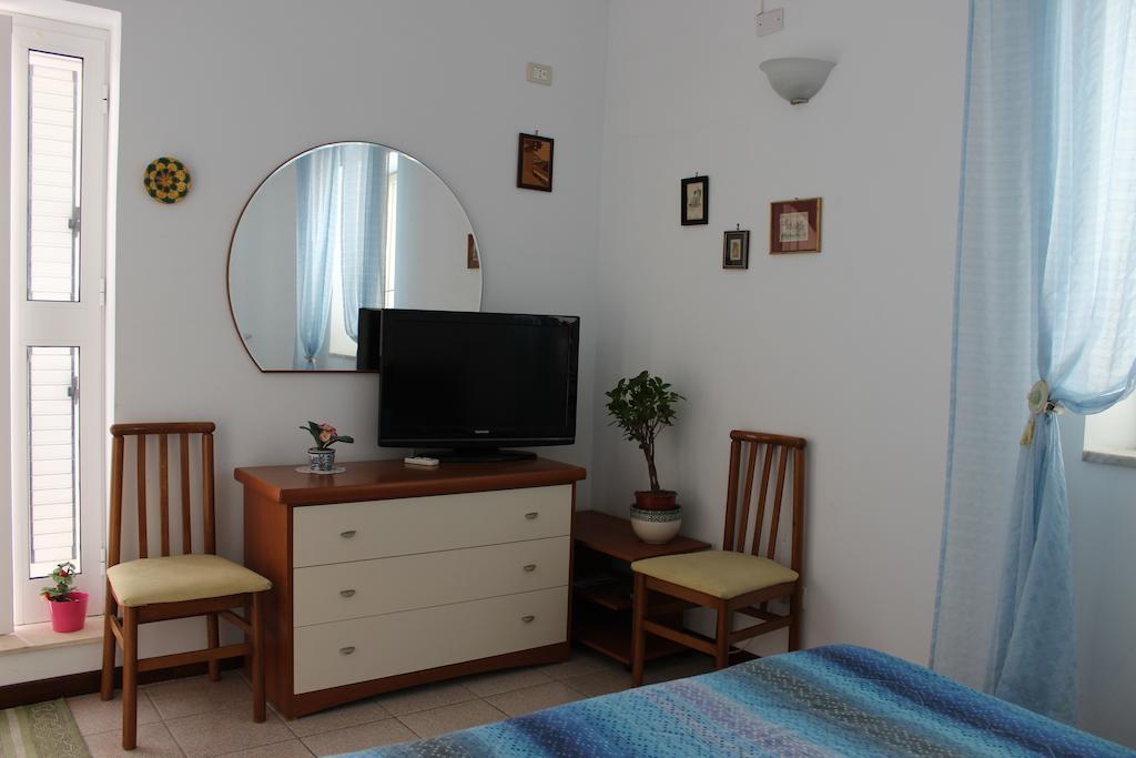 L'Isola Di Ortigia Hotel Szirakúza Szoba fotó